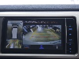 パノラミックビューモニター！  大柄な車格のハイエースワゴンもこれがあれば駐車も楽々です♪