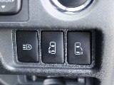 両側パワースライドドア付き！  運転席から開閉可能です♪