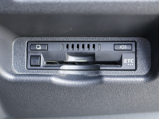 ETC搭載済み！  ご納車後すぐにお使いただけます♪