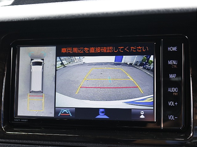 パノラミックビューモニタ装着済み♪ 駐車も楽々です♪