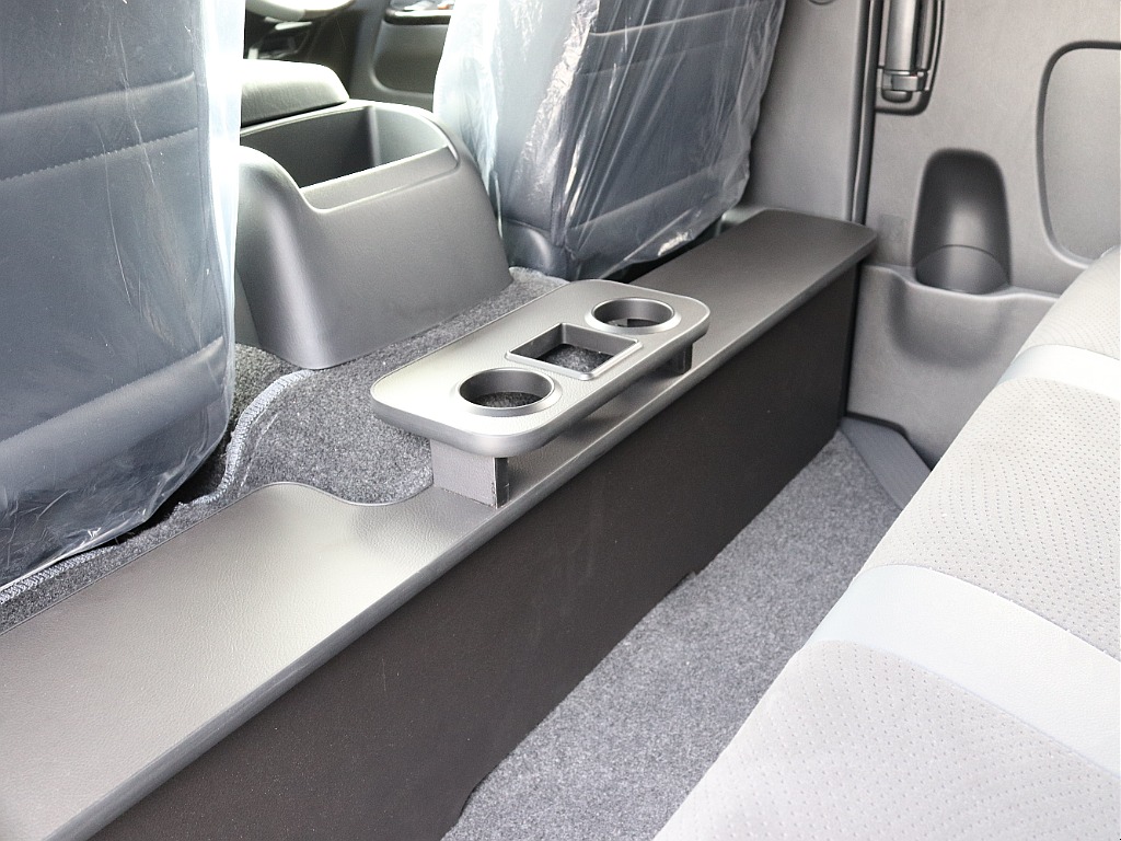 茨城県内最大級のハイエース専門店です！お気軽にご来店、お問い合わせ下さい♪