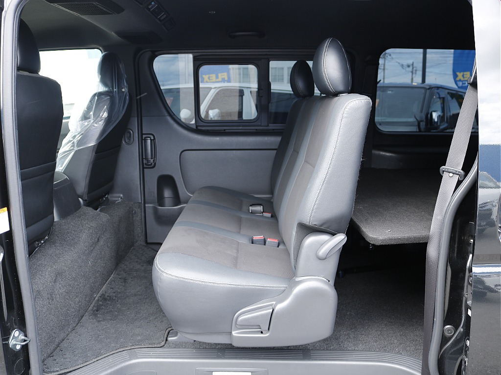 茨城県内最大級のハイエース専門店です！お気軽にご来店、お問い合わせ下さい♪