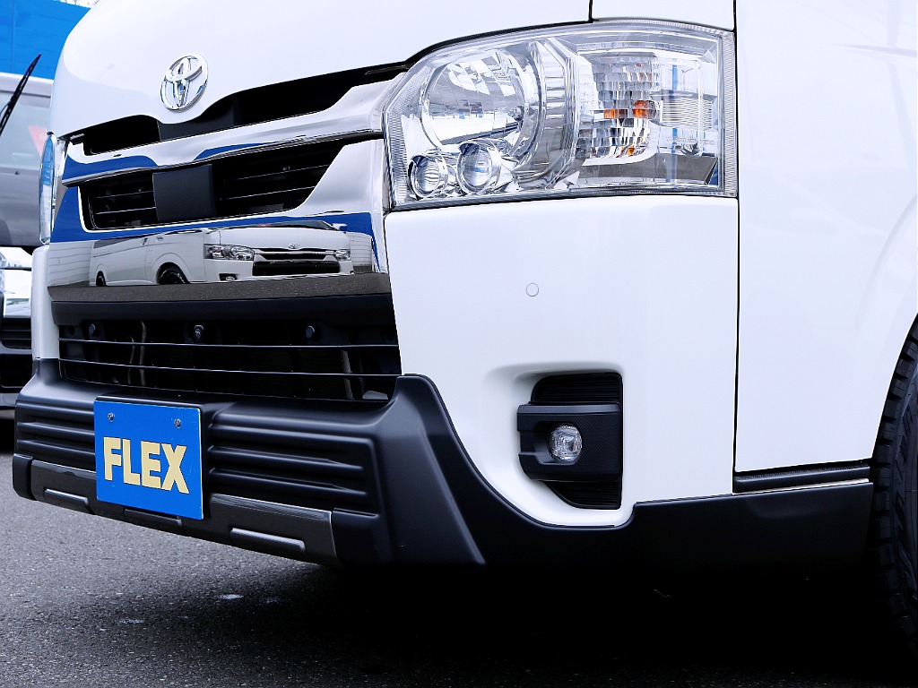 茨城県つくば市にハイエース専門の新車・中古車の展示場を展開！人気のグレード・年式をその場で見比べられます♪皆様のご来場、お問合せを心よりお待ちしております☆