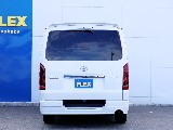 リアビュー☆ 各種エアロとテールランプで迫力満点です♪