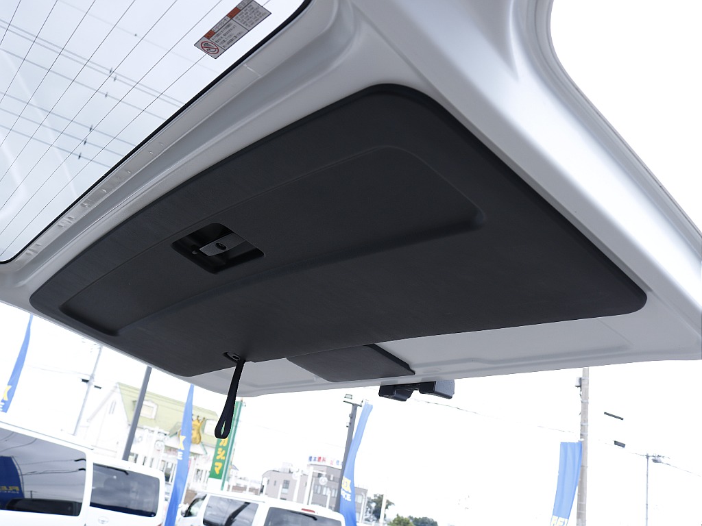 茨城県内最大級のハイエース専門店です！お気軽にご来店、お問い合わせ下さい♪