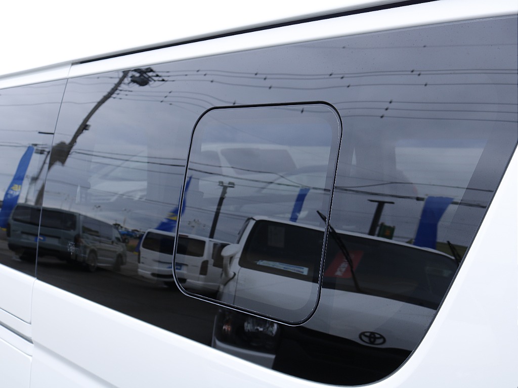 茨城県内最大級のハイエース専門店です！お気軽にご来店、お問い合わせ下さい♪