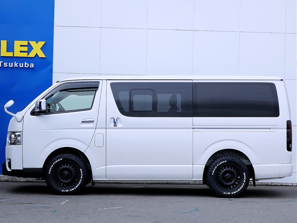 茨城県内最大級のハイエース専門店です！お気軽にご来店、お問い合わせ下さい♪