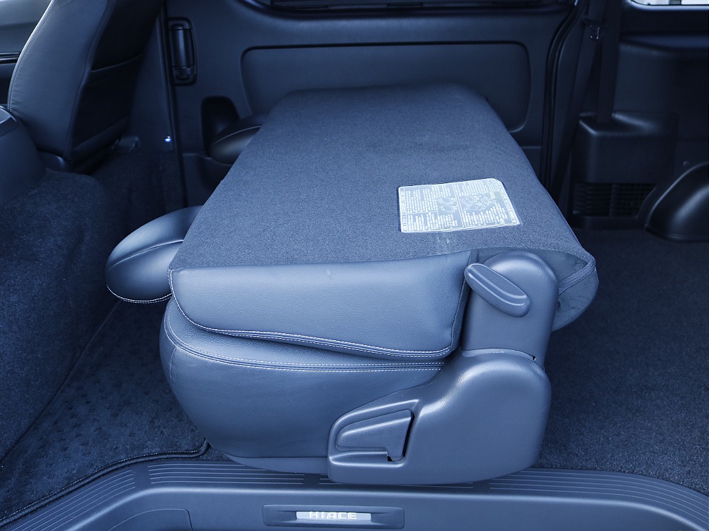 茨城県内最大級のハイエース専門店です！お気軽にご来店、お問い合わせ下さい♪