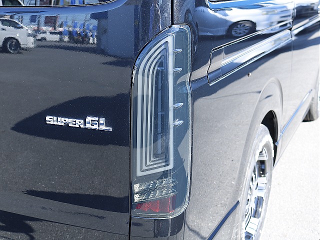 FLEXオリジナルLEDテール　ネオトレーステール　スモーク！