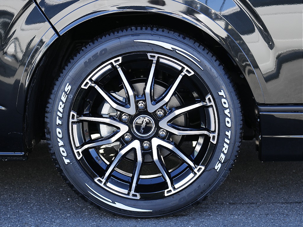 DELF06　18インチアルミホイール　TOYOTIRE　H30タイヤ装着済み！