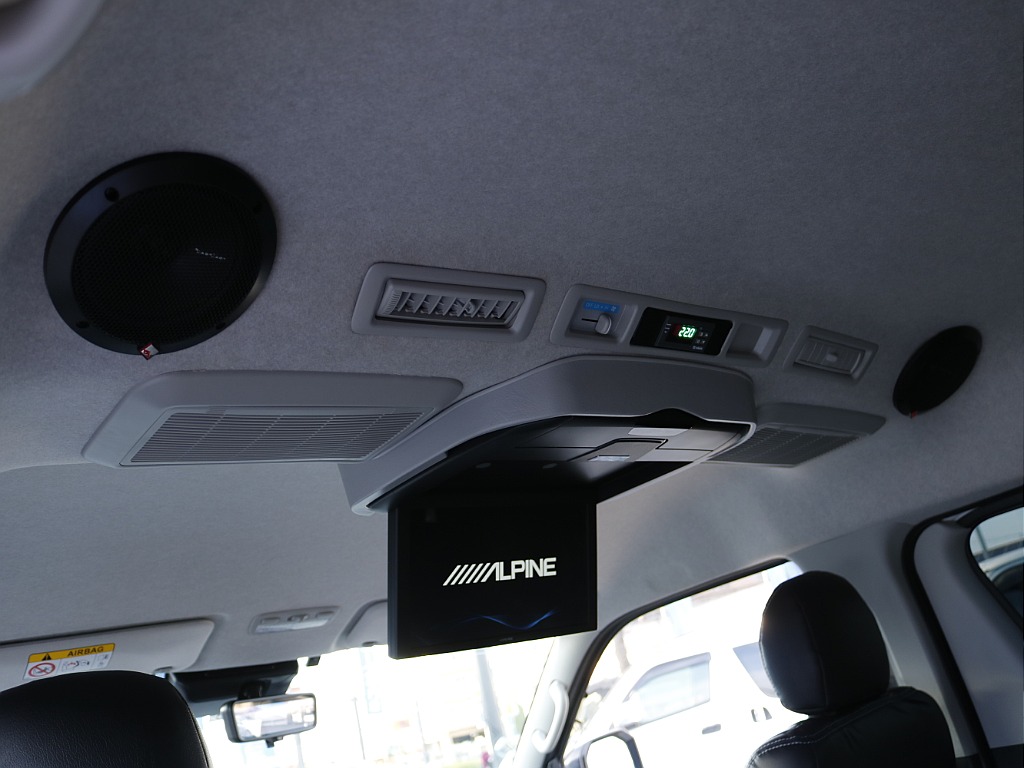 アルパイン12.8インチフリップダウンモニター＆ルーフスピーカー