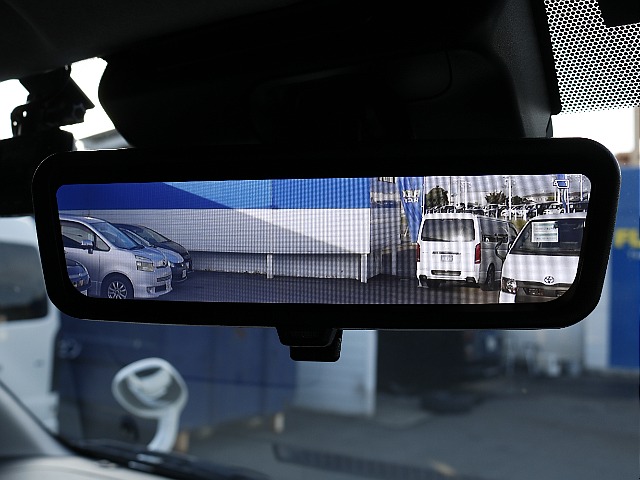 デジタルインナーミラー☆ 見えづらい後方視界が鮮明に♪
