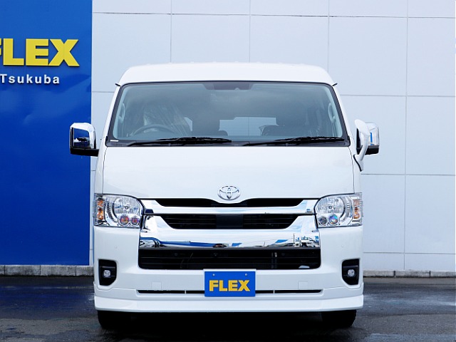 フロントフェイス☆ ワイド特有の立体感のあるフロント回りです♪