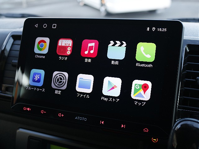 運転席周り　ディスプレイオーディオ装着済み！