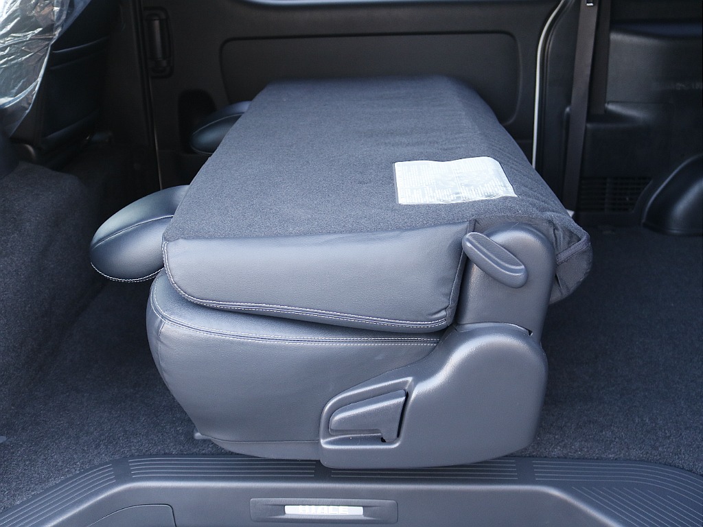 追加カスタムパーツも豊富に取り揃えておりますのでご相談下さい！