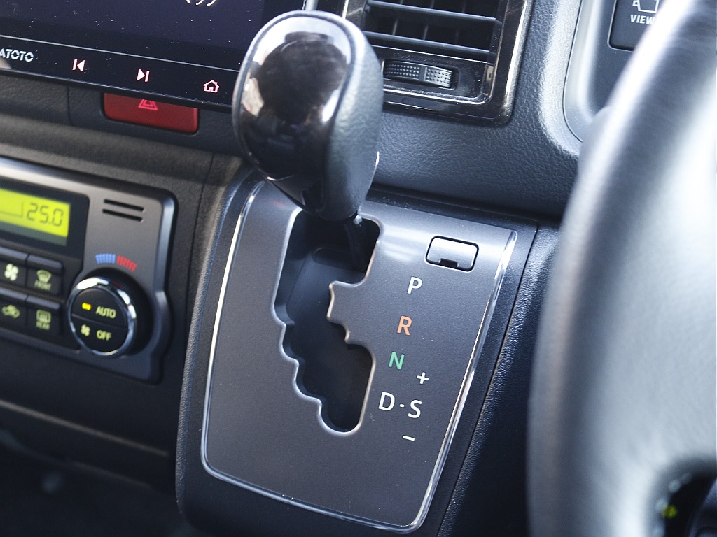 追加カスタムパーツも豊富に取り揃えておりますのでご相談下さい！