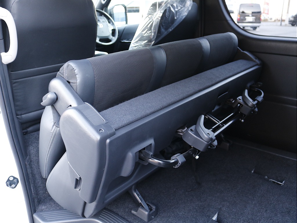 追加カスタムパーツも豊富に取り揃えておりますのでご相談下さい！