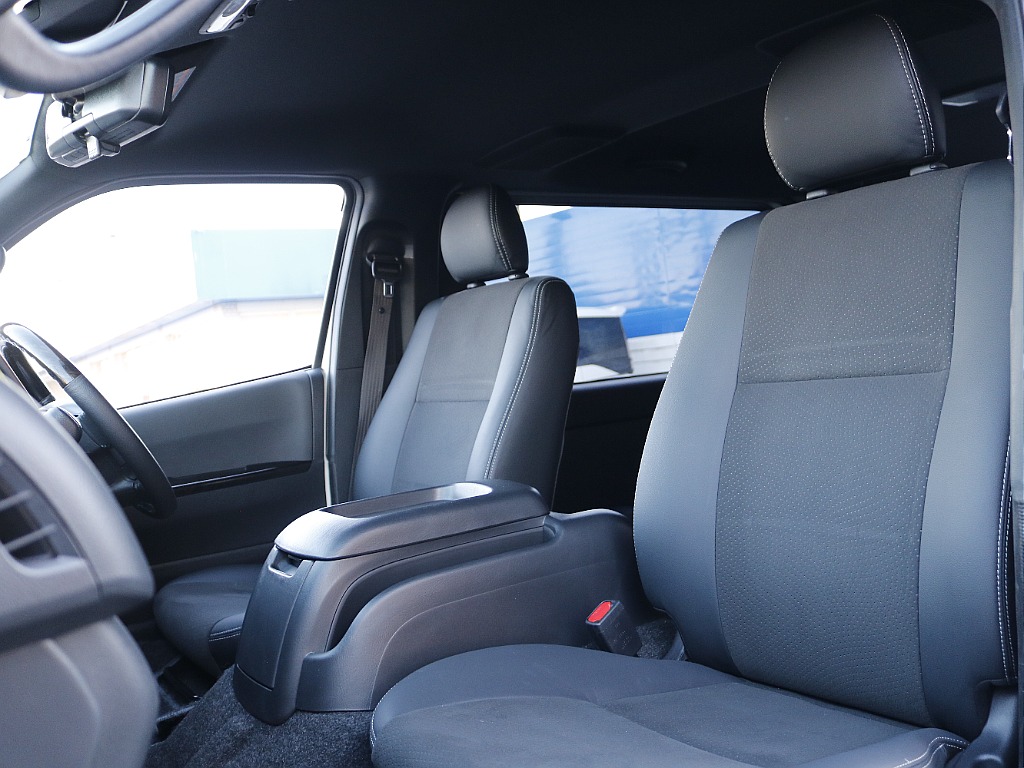 追加カスタムパーツも豊富に取り揃えておりますのでご相談下さい！