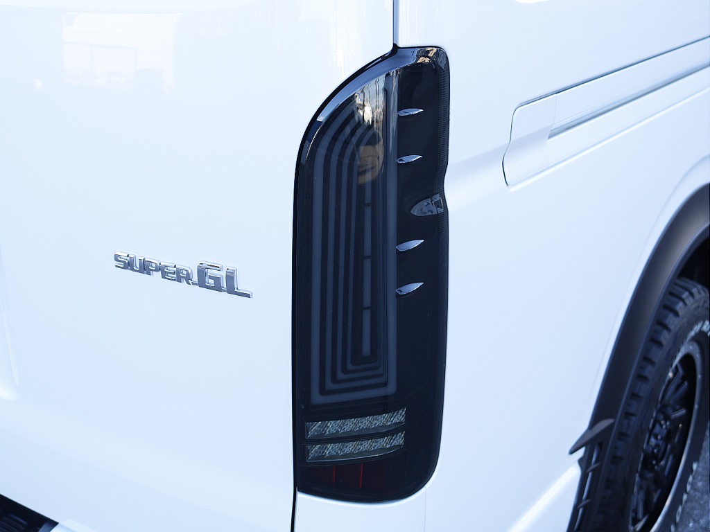 ネオトレースLEDテールランプを装着済み☆