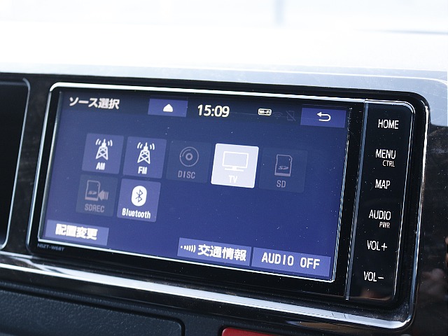 純正7インチナビを搭載。 ご希望のナビに変更も可能です☆