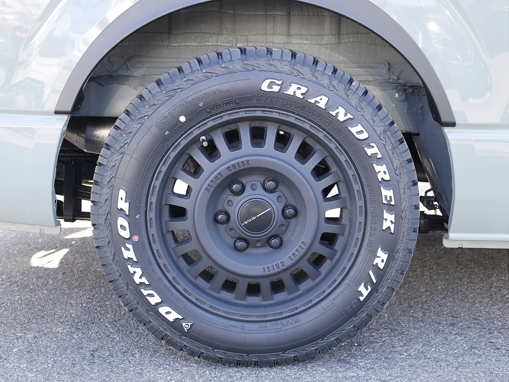 追加カスタムパーツも豊富に取り揃えておりますのでご相談下さい！