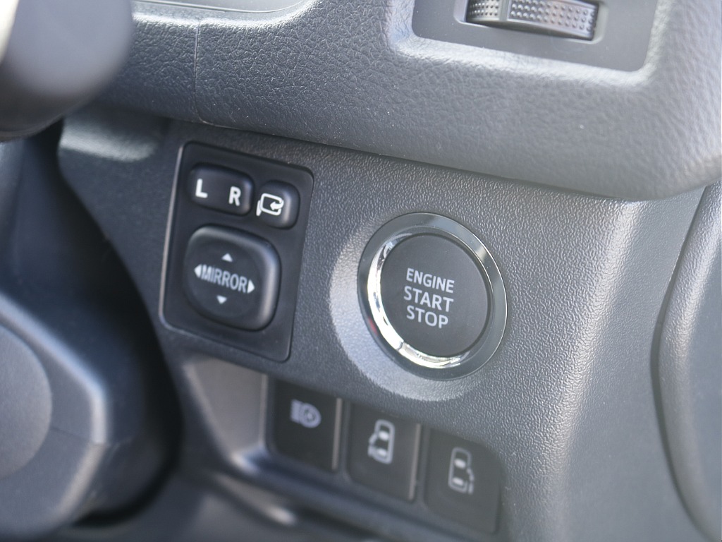 追加カスタムパーツも豊富に取り揃えておりますのでご相談下さい！