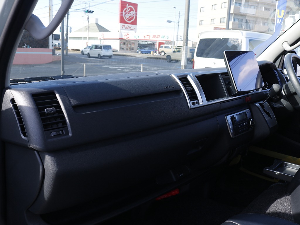 追加カスタムパーツも豊富に取り揃えておりますのでご相談下さい！