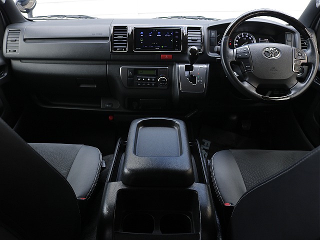 走行距離5.8万km！まだまだ永くお乗り頂ける1台です♪