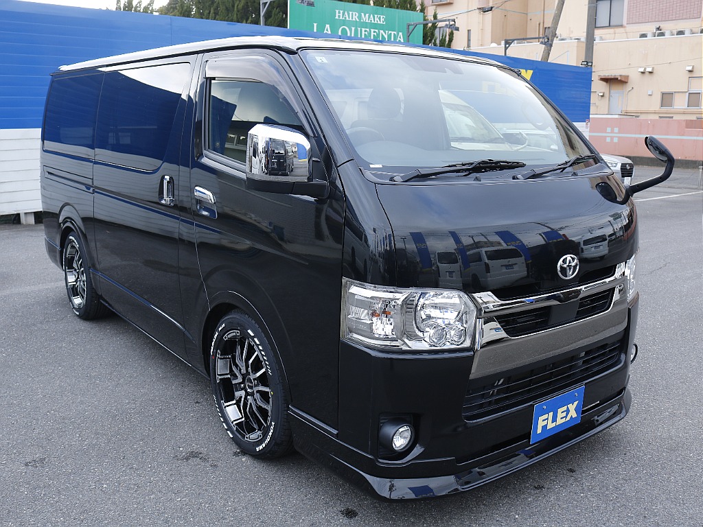 茨城県つくば市にハイエース専門の新車・中古車の展示場を展開！人気のグレード・年式をその場で見比べられます♪皆様のご来場、お問合せを心よりお待ちしております☆