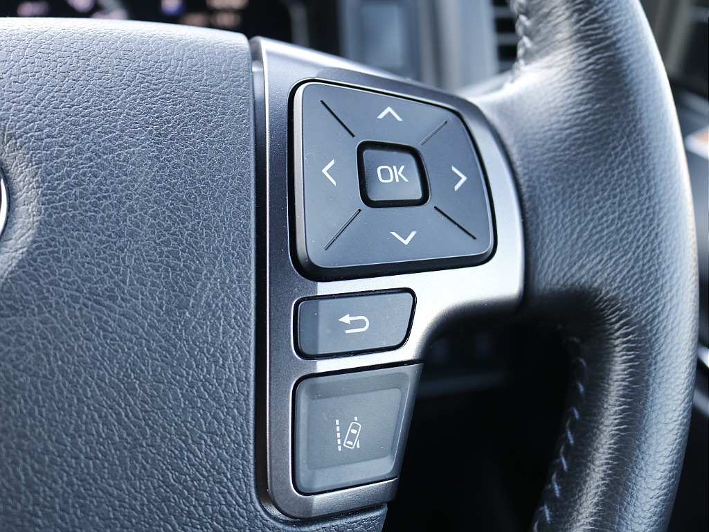 追加カスタムパーツも豊富に取り揃えておりますのでご相談下さい！