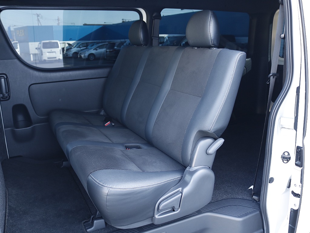 追加カスタムパーツも豊富に取り揃えておりますのでご相談下さい！