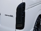 ネオトレーズLEDテールランプを装着しております☆