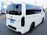 茨城県つくば市にハイエース専門の新車・中古車の展示場を展開！人気のグレード・年式をその場で見比べられます♪皆様のご来場、お問合せを心よりお待ちしております☆