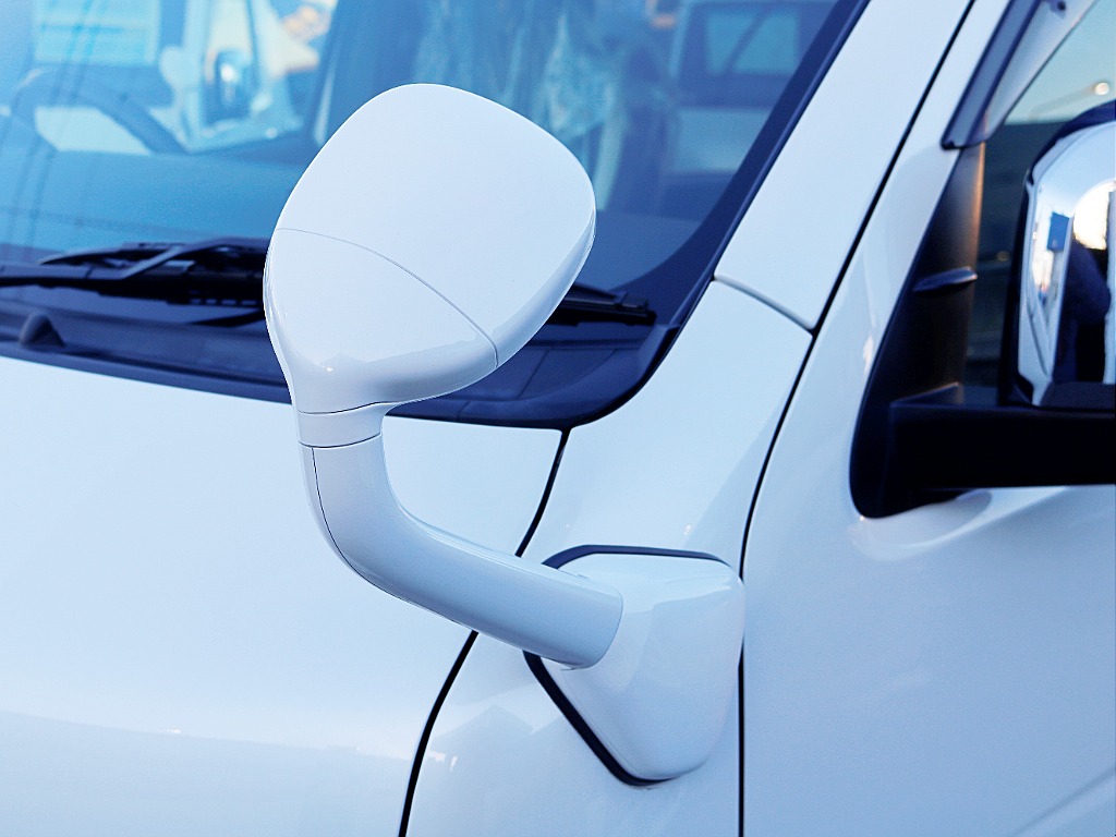 ボディ同色コーナーミラー☆