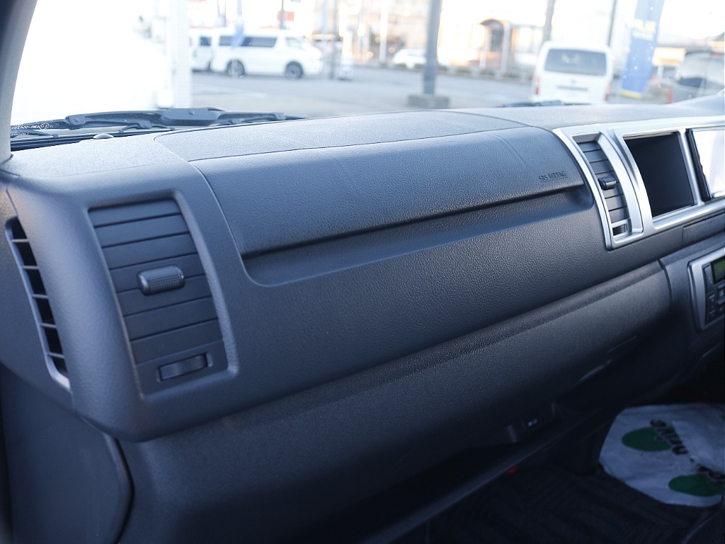 追加カスタムパーツも豊富に取り揃えておりますのでご相談下さい！