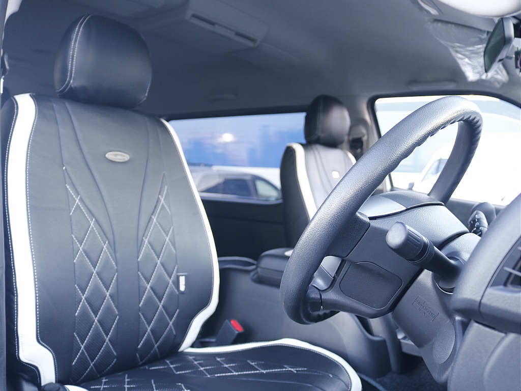 追加カスタムパーツも豊富に取り揃えておりますのでご相談下さい！