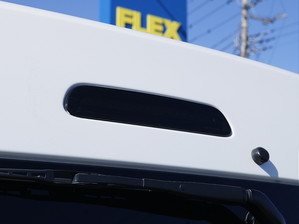 ＬＥＤハイマウントストップランプ！