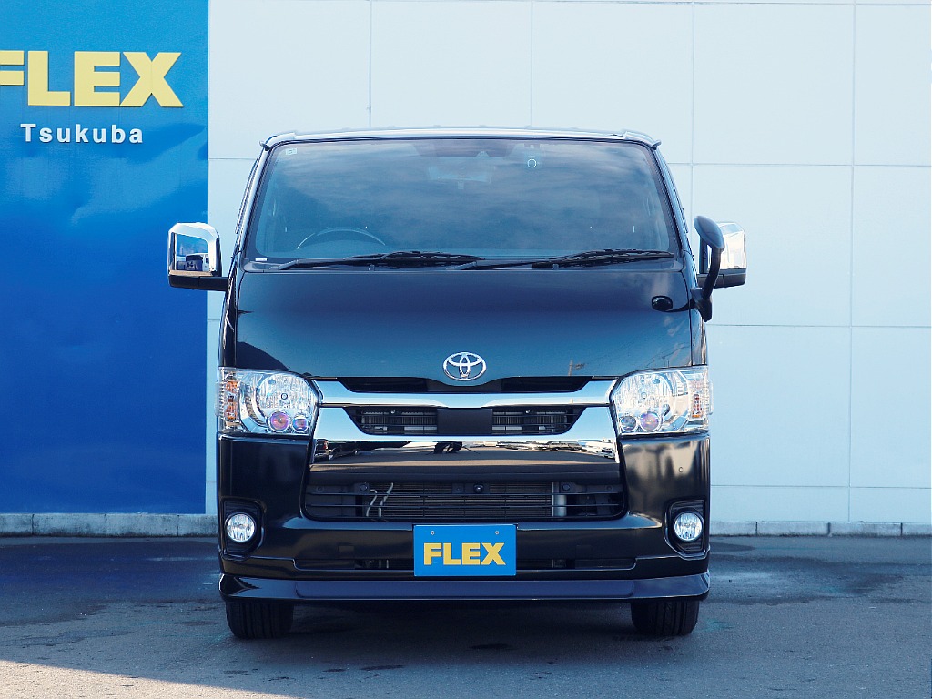 茨城県つくば市にハイエース専門の新車・中古車の展示場を展開！人気のグレード・年式をその場で見比べられます♪皆様のご来場、お問合せを心よりお待ちしております☆