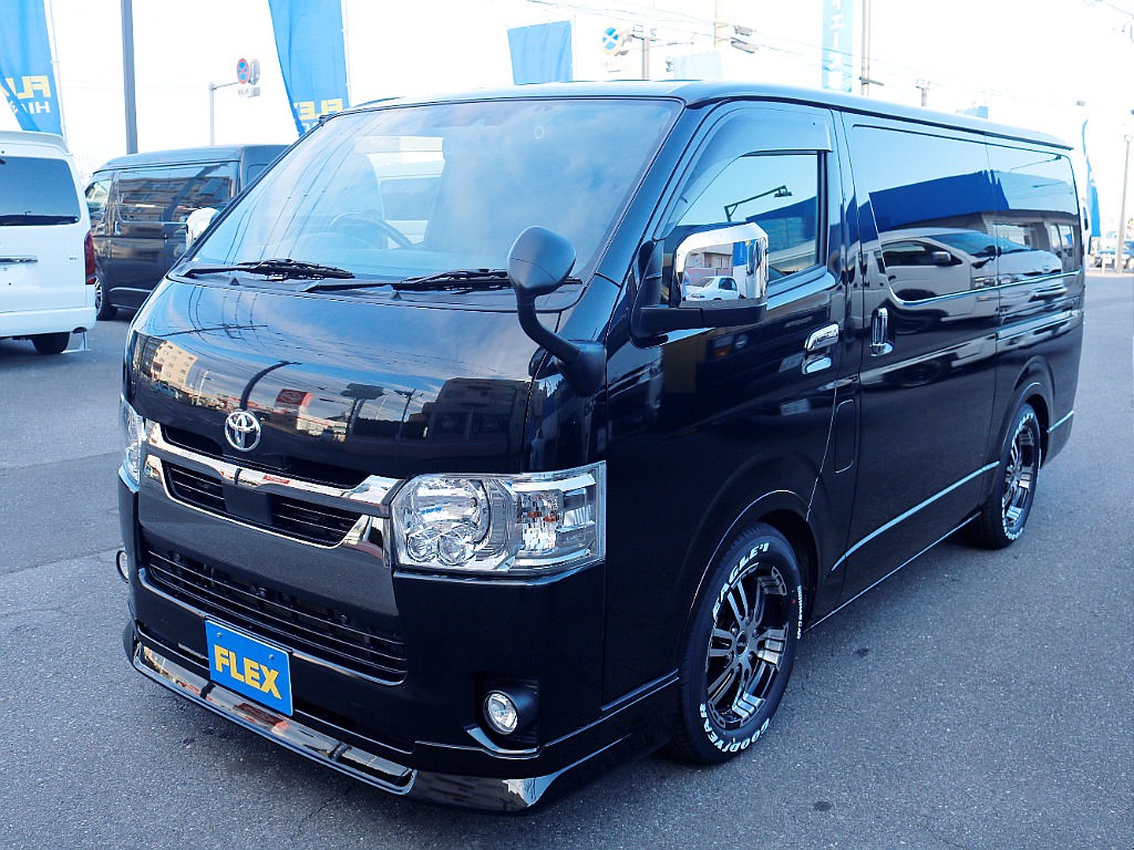茨城県つくば市にハイエース専門の新車・中古車の展示場を展開！人気のグレード・年式をその場で見比べられます♪皆様のご来場、お問合せを心よりお待ちしております☆