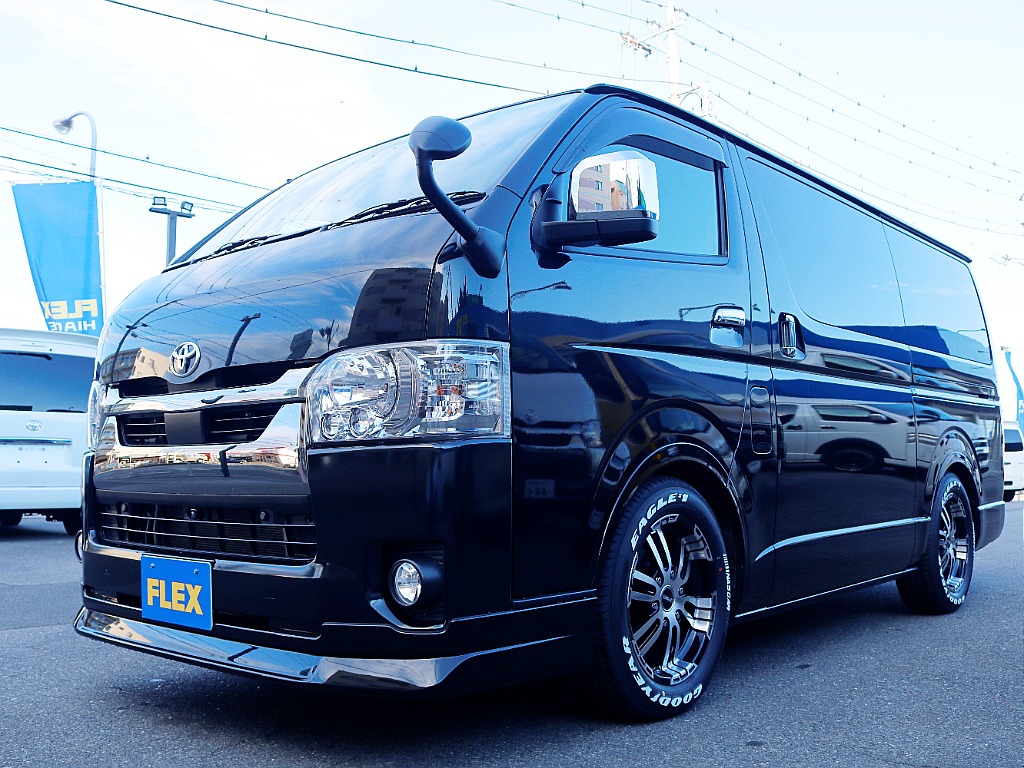 茨城県つくば市にハイエース専門の新車・中古車の展示場を展開！人気のグレード・年式をその場で見比べられます♪皆様のご来場、お問合せを心よりお待ちしております☆