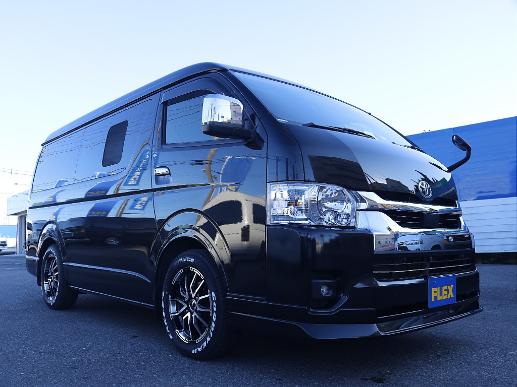 茨城県つくば市にハイエース専門の新車・中古車の展示場を展開！人気のグレード・年式をその場で見比べられます♪皆様のご来場、お問合せを心よりお待ちしております☆