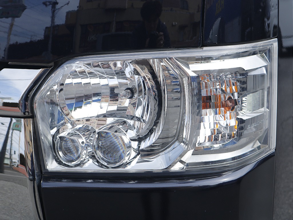 茨城県つくば市にハイエース専門の新車・中古車の展示場を展開！人気のグレード・年式をその場で見比べられます♪皆様のご来場、お問合せを心よりお待ちしております☆