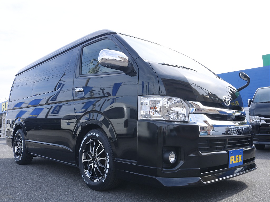 茨城県つくば市にハイエース専門の新車・中古車の展示場を展開！人気のグレード・年式をその場で見比べられます♪皆様のご来場、お問合せを心よりお待ちしております☆