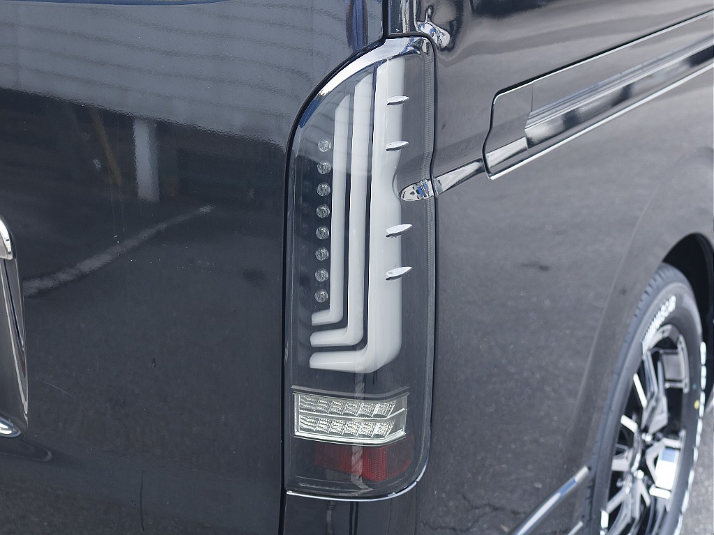 アルティメットLEDテールランプ☆