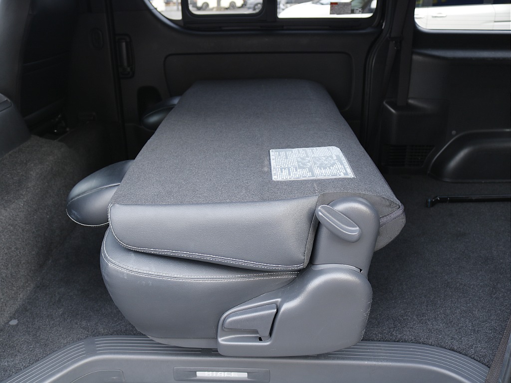 追加カスタムパーツも豊富に取り揃えておりますのでご相談下さい！