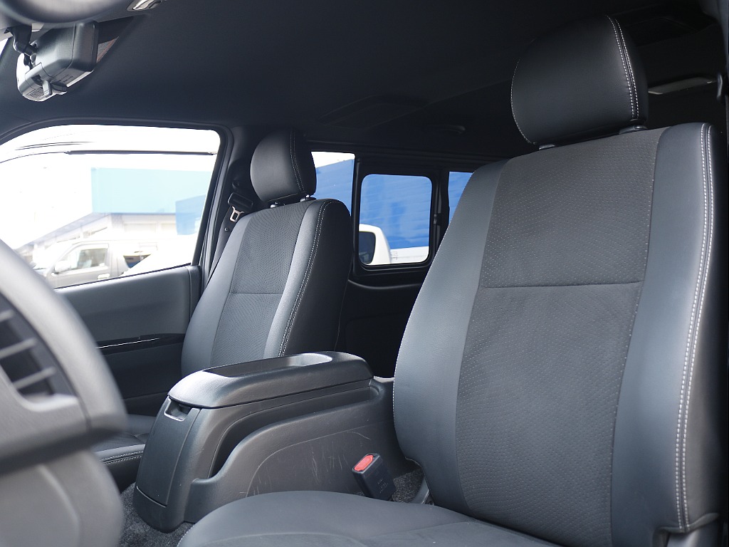 追加カスタムパーツも豊富に取り揃えておりますのでご相談下さい！