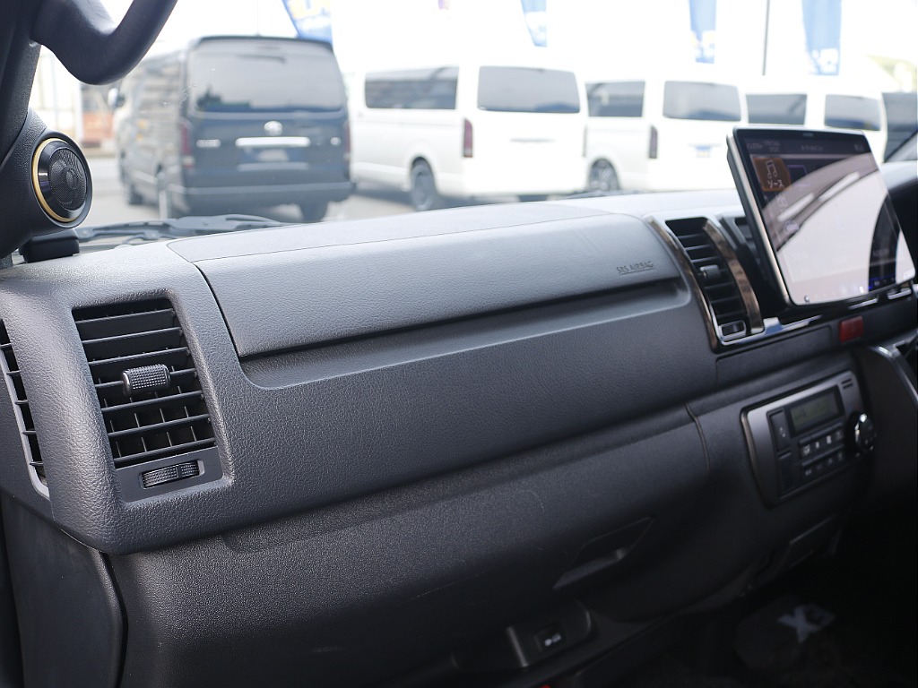 追加カスタムパーツも豊富に取り揃えておりますのでご相談下さい！