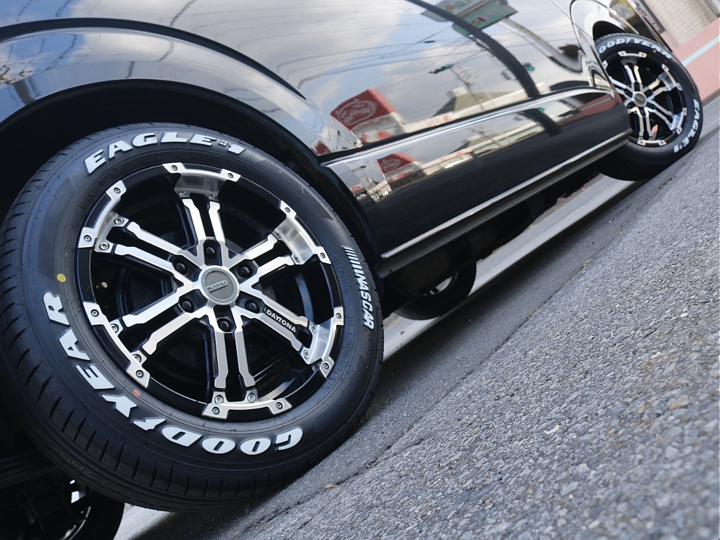 追加カスタムパーツも豊富に取り揃えておりますのでご相談下さい！