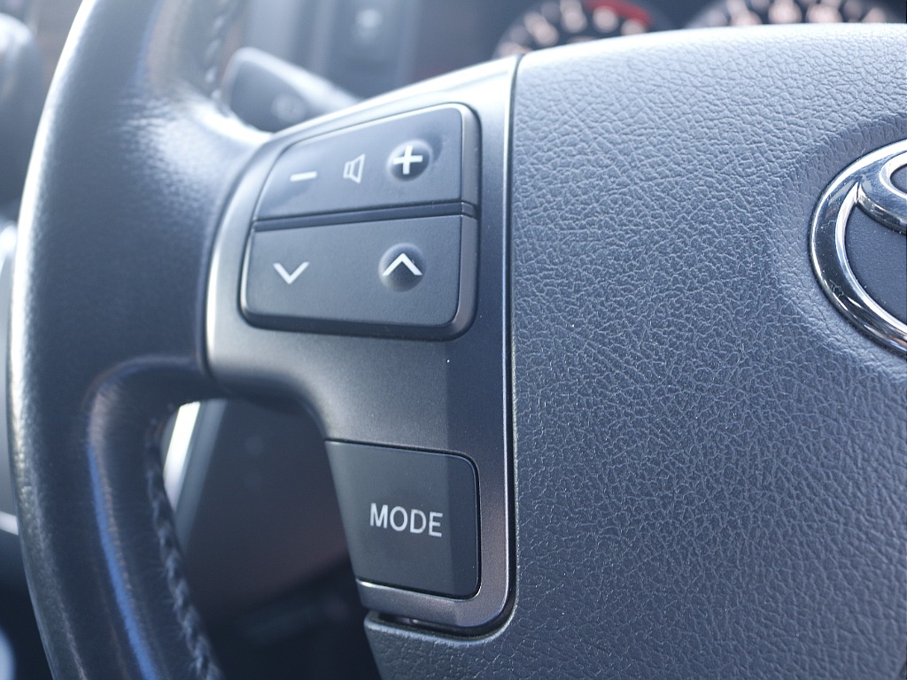 ナビもステアリングスイッチで楽々操作できちゃいます☆