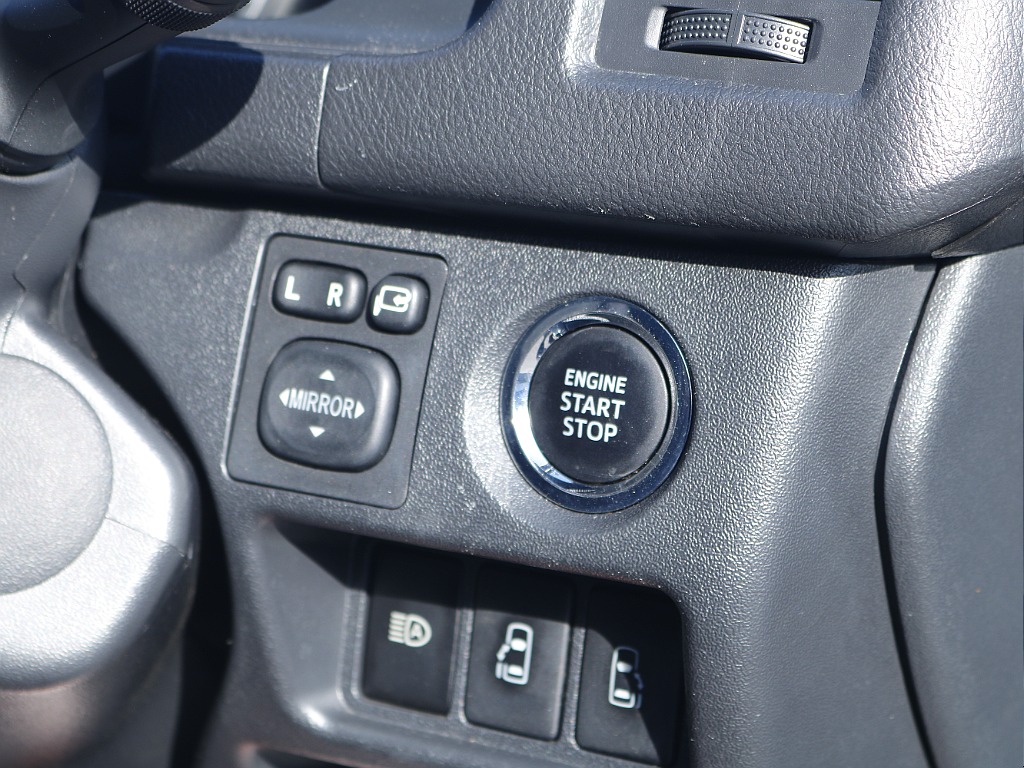 追加カスタムパーツも豊富に取り揃えておりますのでご相談下さい！